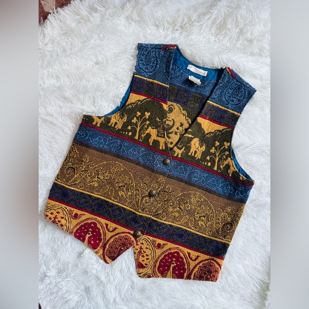 🏔️ Vintage Tapestry Vest
